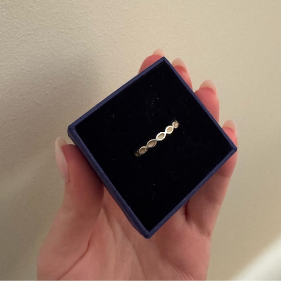 Pandora stackable ring - Picture 1 of 2